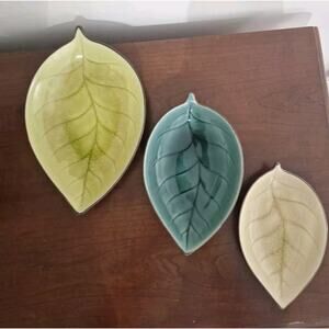 Pier 1 Imports Leaf Shaped Stoneware Nesting Bowls